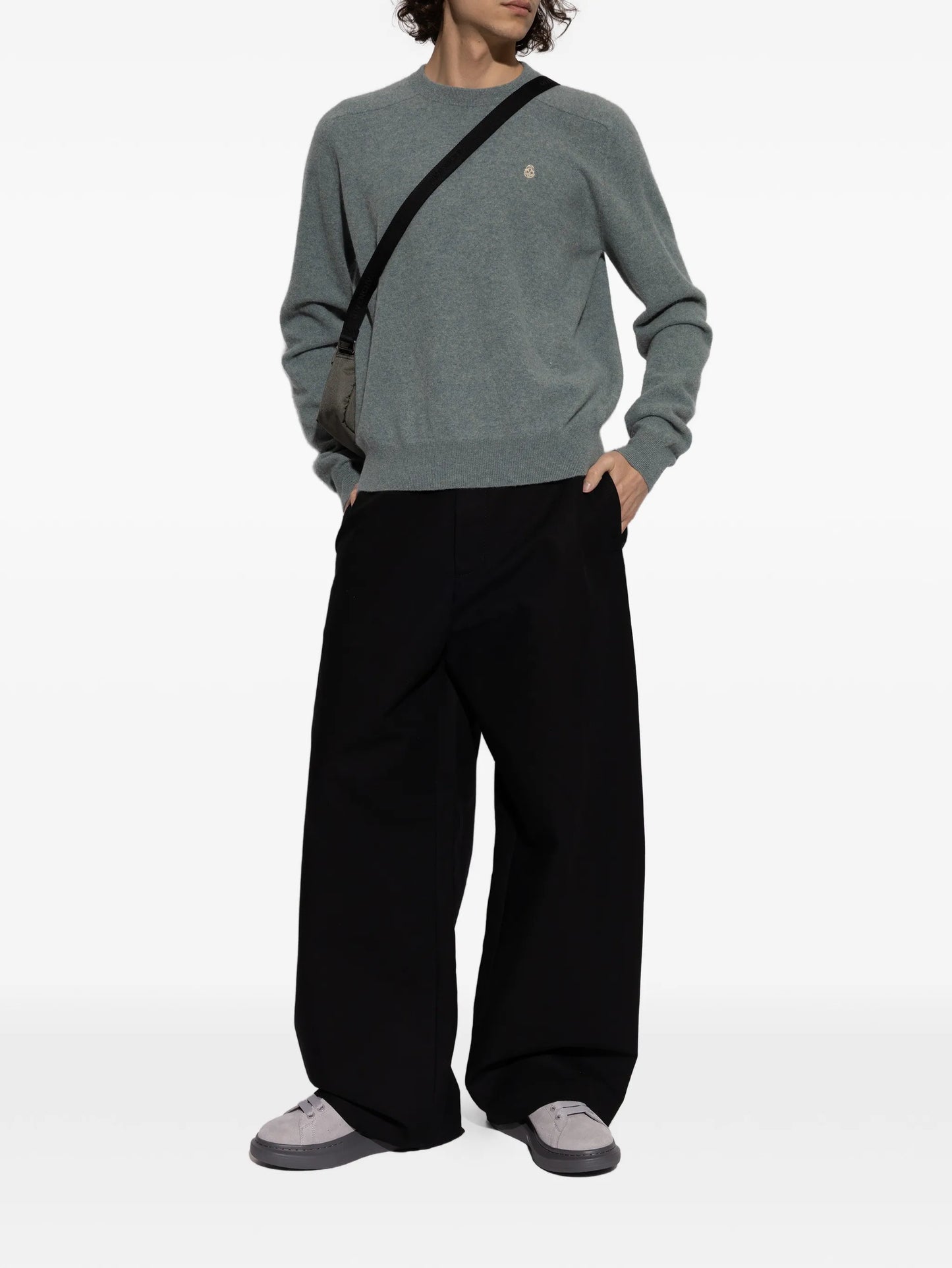 Sneakers Alexander McQueen Grigie con Lacci in Pelle di Vitello – Suola Chunky