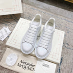 Alexander McQueen Oversized Sneaker – White Luxury Craftsmanship & Urban Style