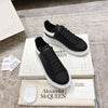 Alexander McQueen Oversized Sneaker – Black/white Luxury Craftsmanship & Urban Style