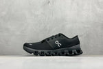 ON CLOUD X 4 BLACK