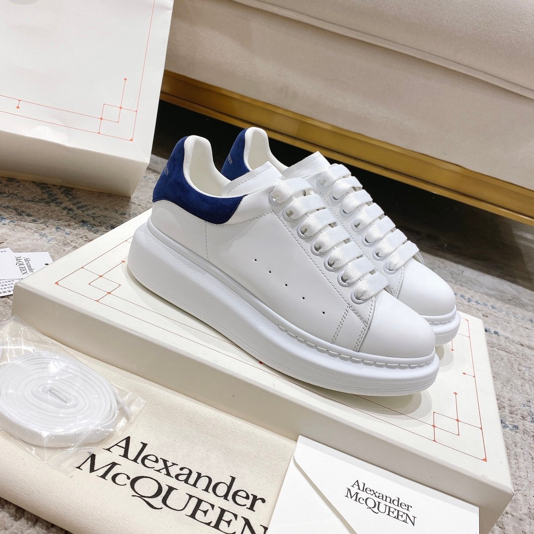 Alexander McQueen Oversized Sneaker – White/paris Luxury Craftsmanship & Urban Style
