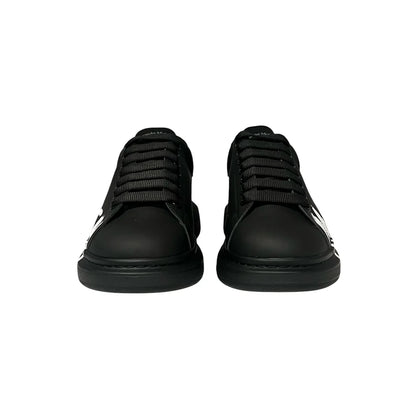 Alexander McQueen Oversized Graffiti Sneakers Nero
