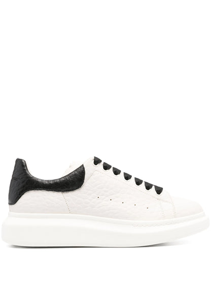 Alexander McQueen Sneakers Oversized in Pelle – Beige Mandorla