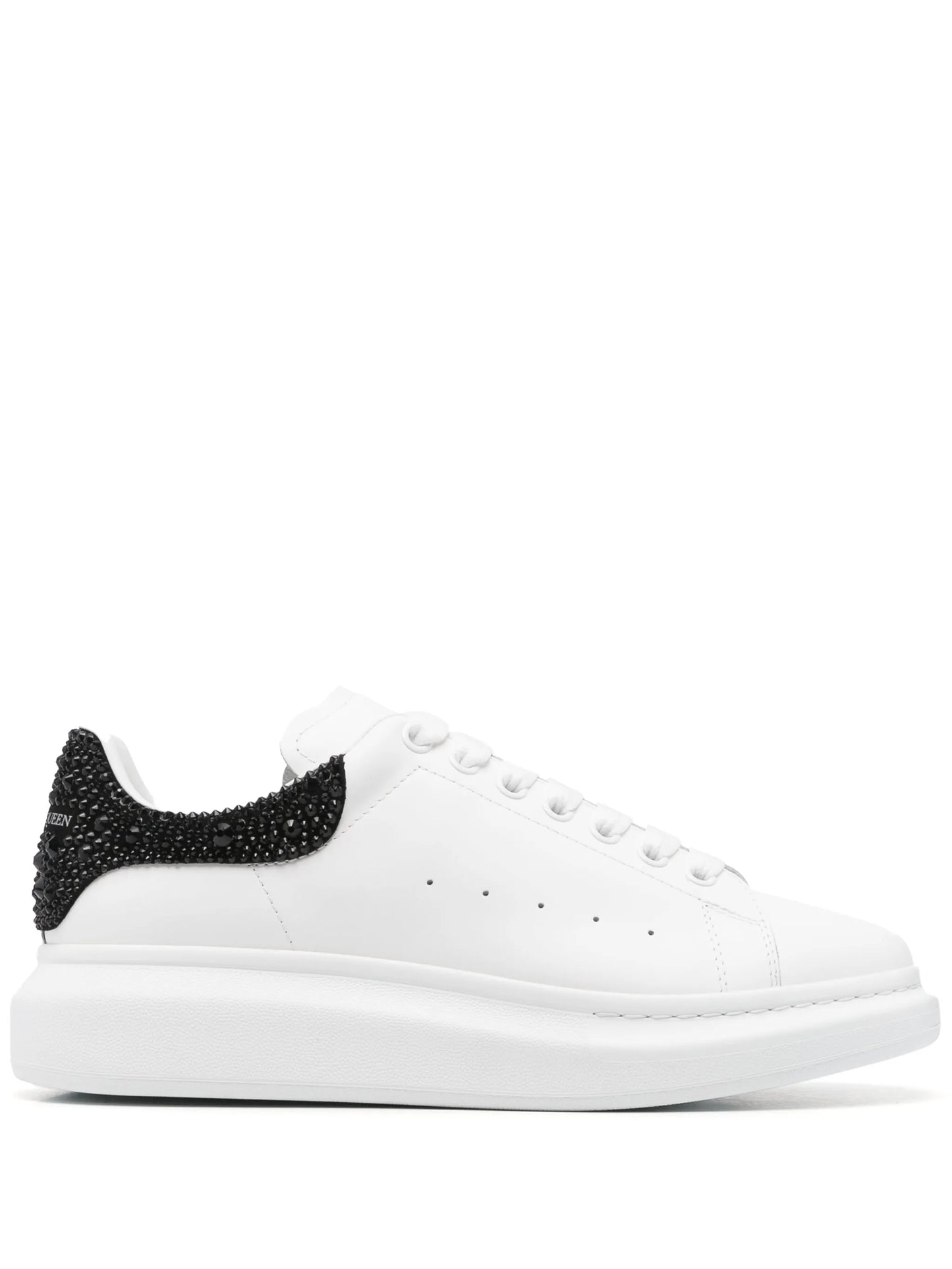 Sneakers Alexander McQueen Oversized bianche con tallone in cristallo
