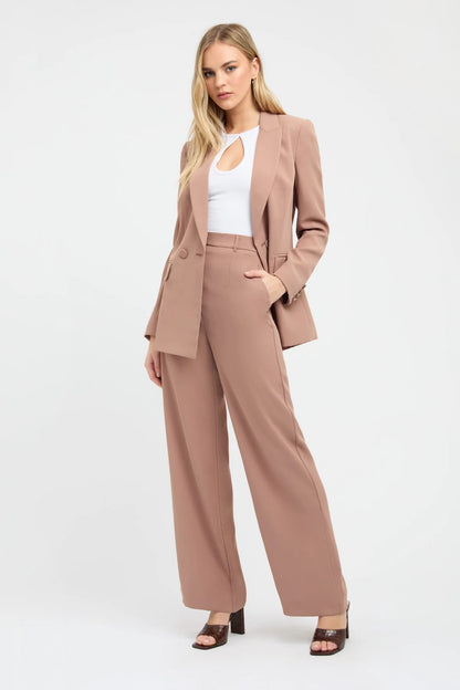 Luxe Classic Blazer – Timeless Tailored Jacket