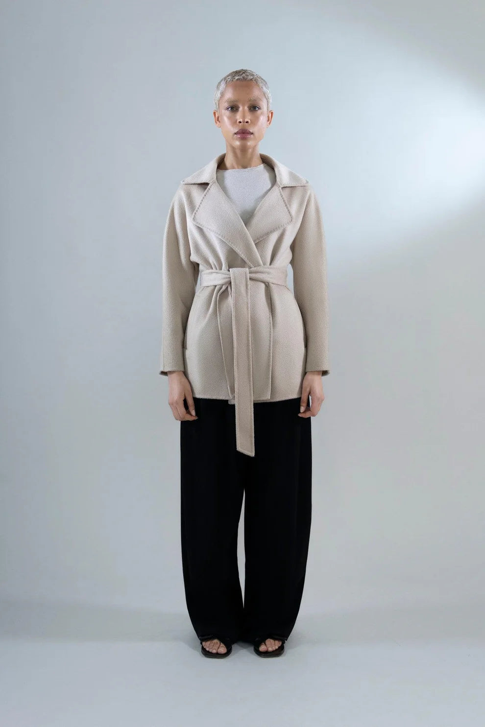 Sara Coat in Cashmere