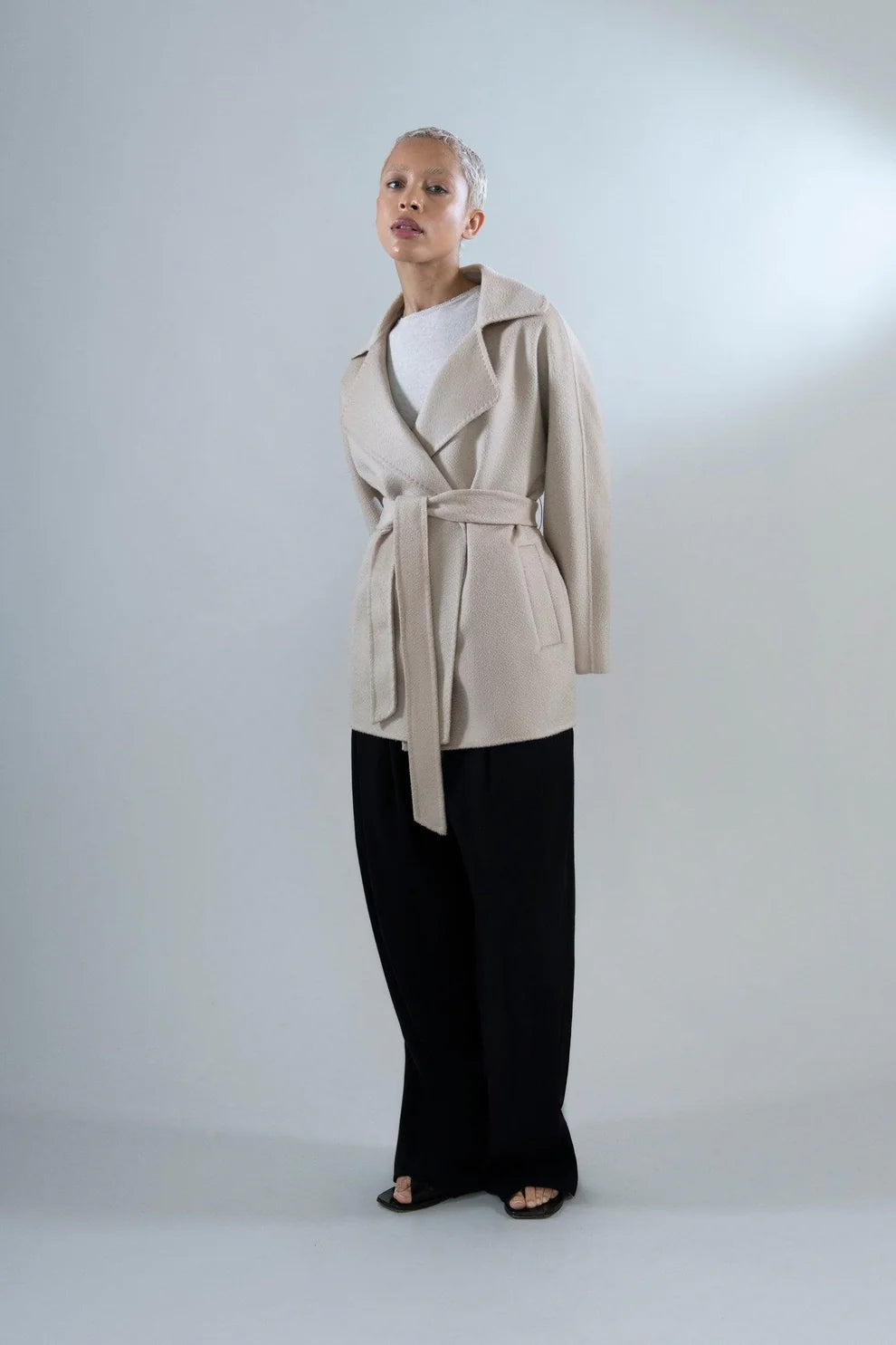 Sara Coat in Cashmere